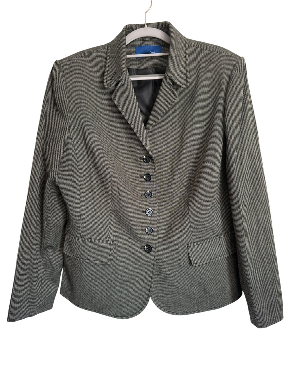 Women's Tailored Gray Single-Breasted Blazer